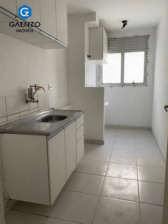 Apartamento à venda com 3 quartos, 64m² - Foto 6