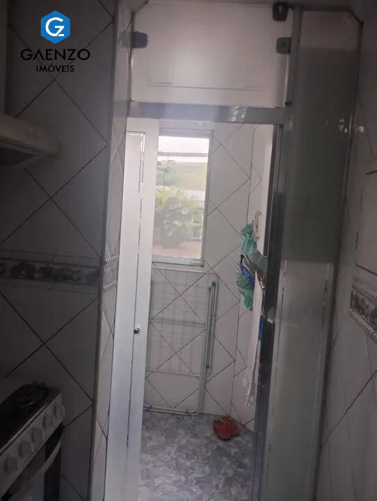 Apartamento à venda com 2 quartos, 55m² - Foto 4