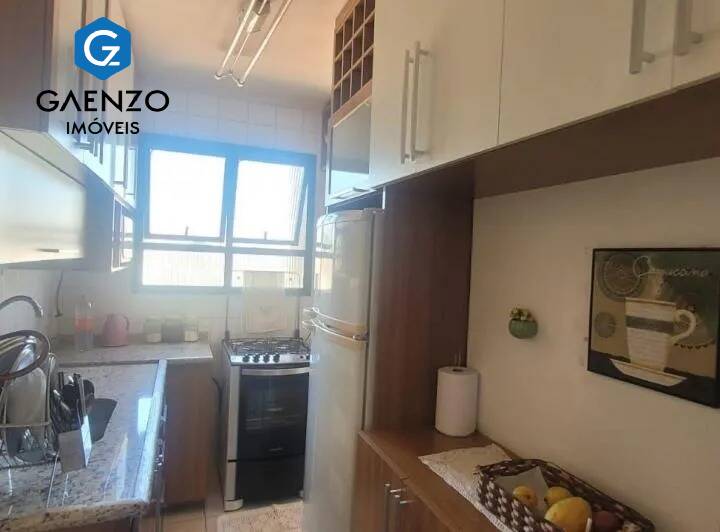 Apartamento à venda com 2 quartos, 59m² - Foto 11