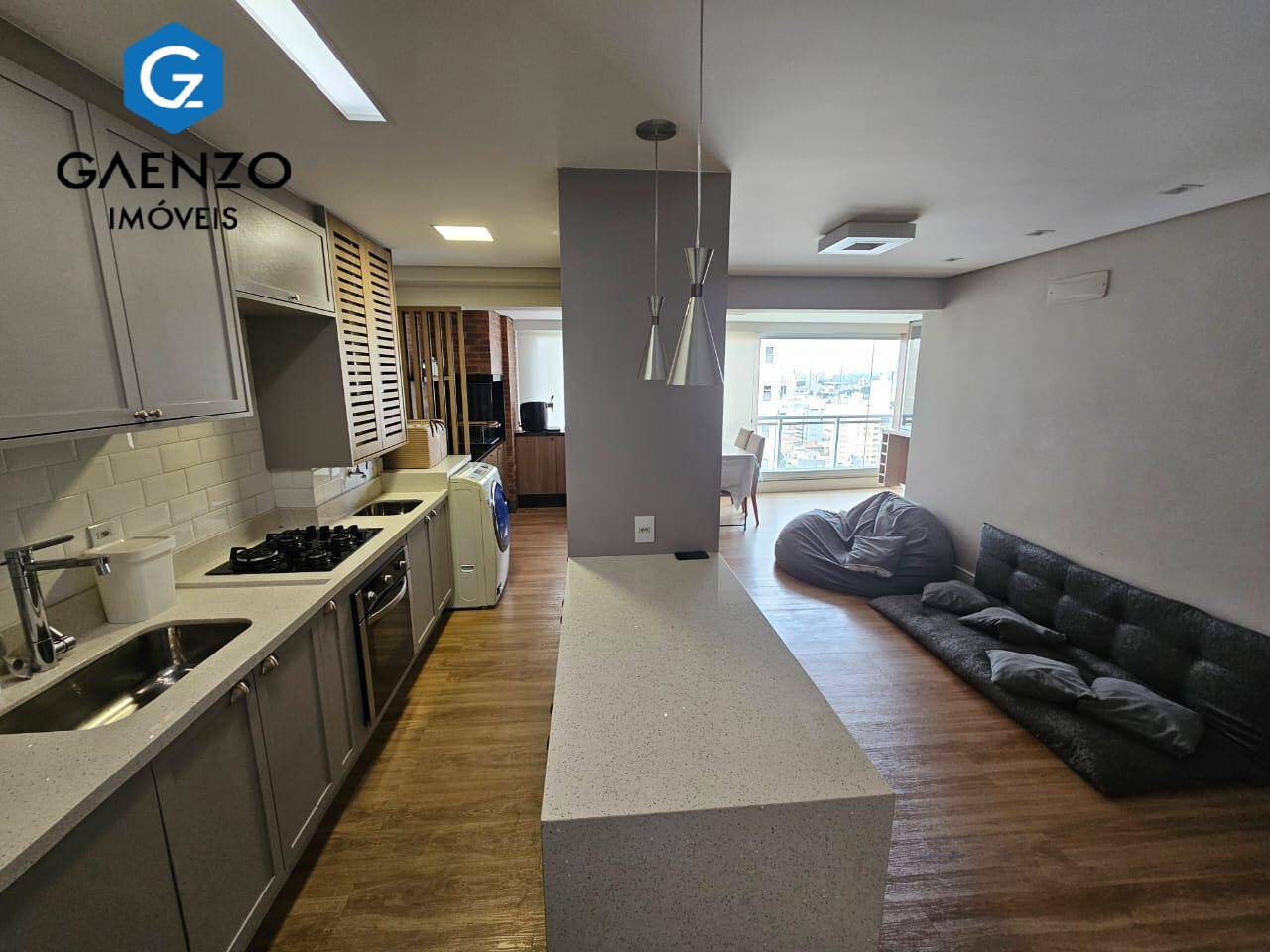 Apartamento à venda com 3 quartos, 91m² - Foto 2