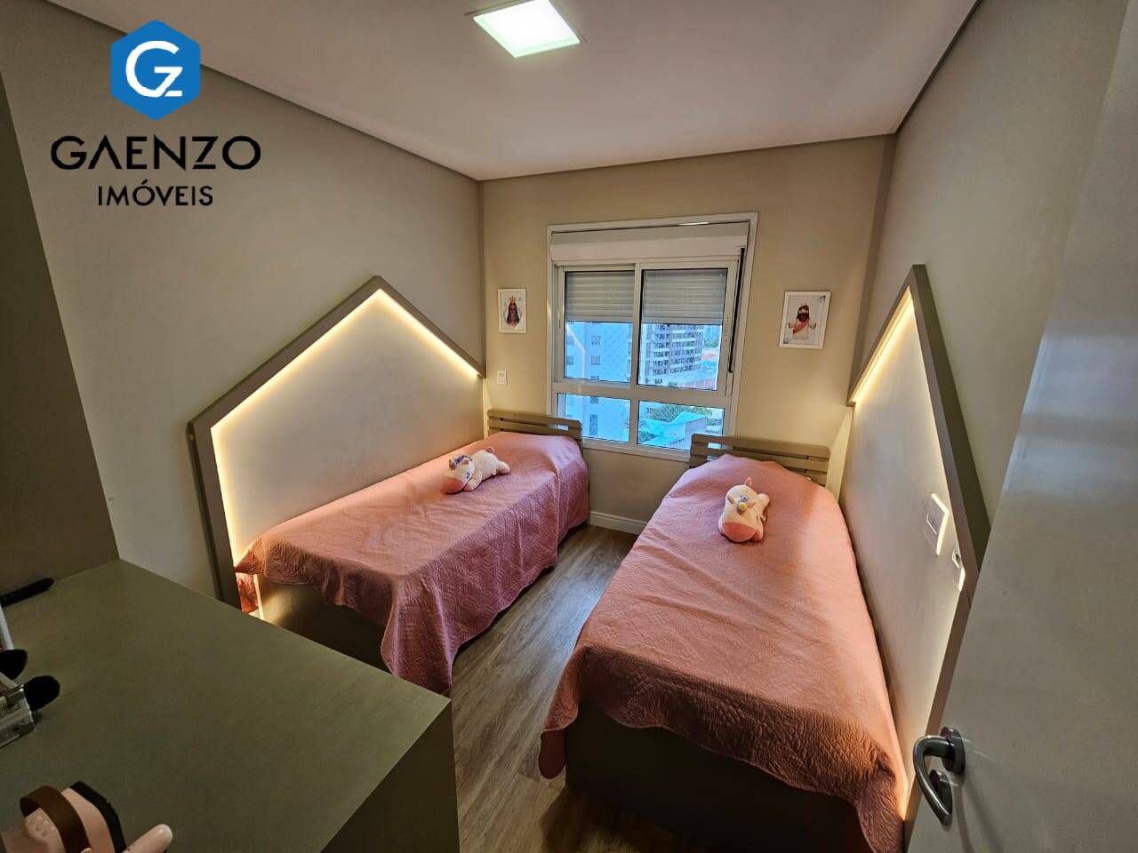 Apartamento à venda com 3 quartos, 91m² - Foto 20