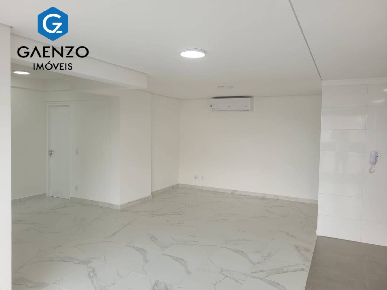 Apartamento para alugar com 2 quartos, 82m² - Foto 5