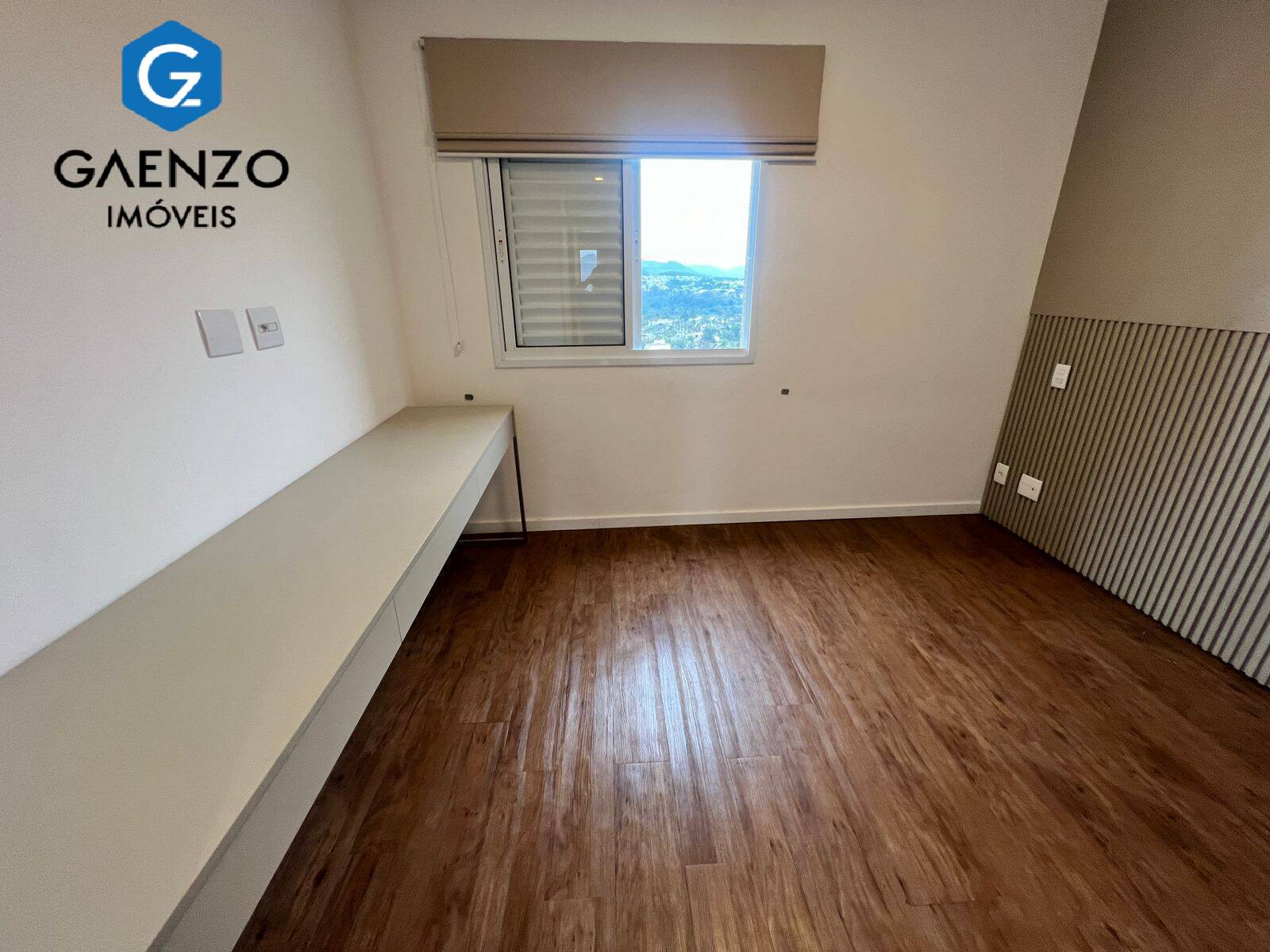 Apartamento à venda com 3 quartos, 176m² - Foto 10