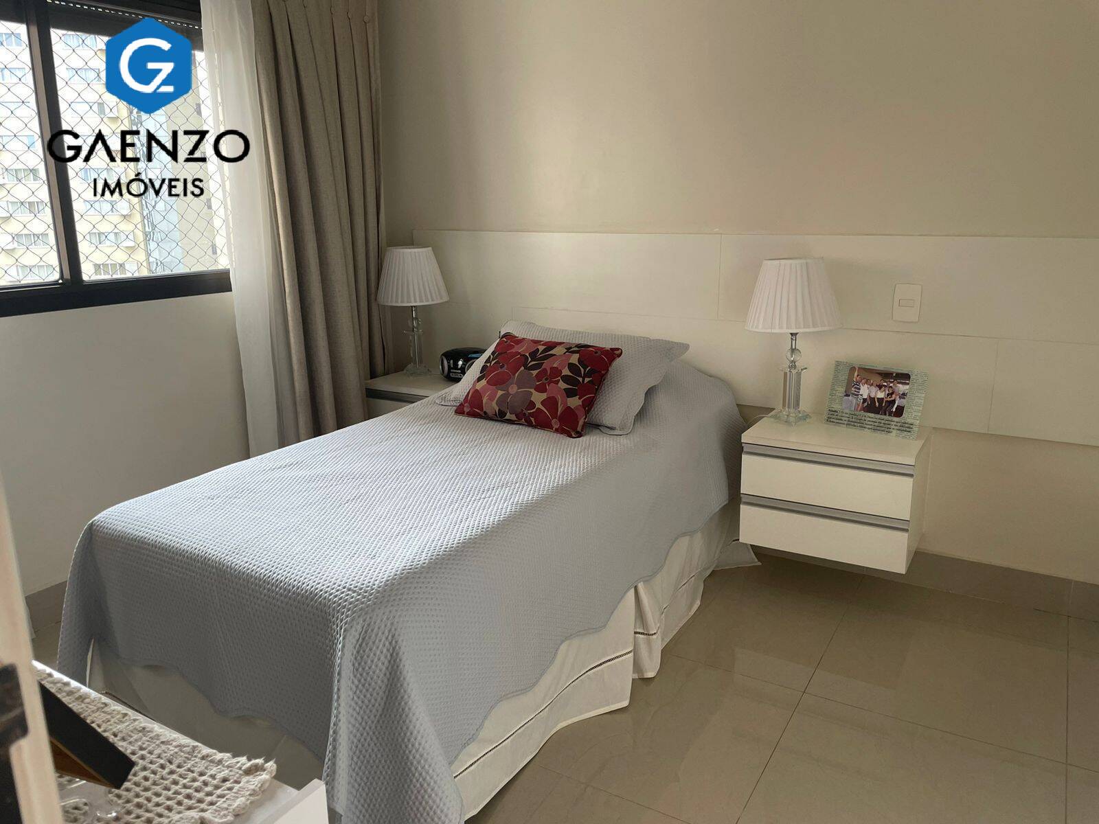 Apartamento à venda com 3 quartos, 130m² - Foto 8