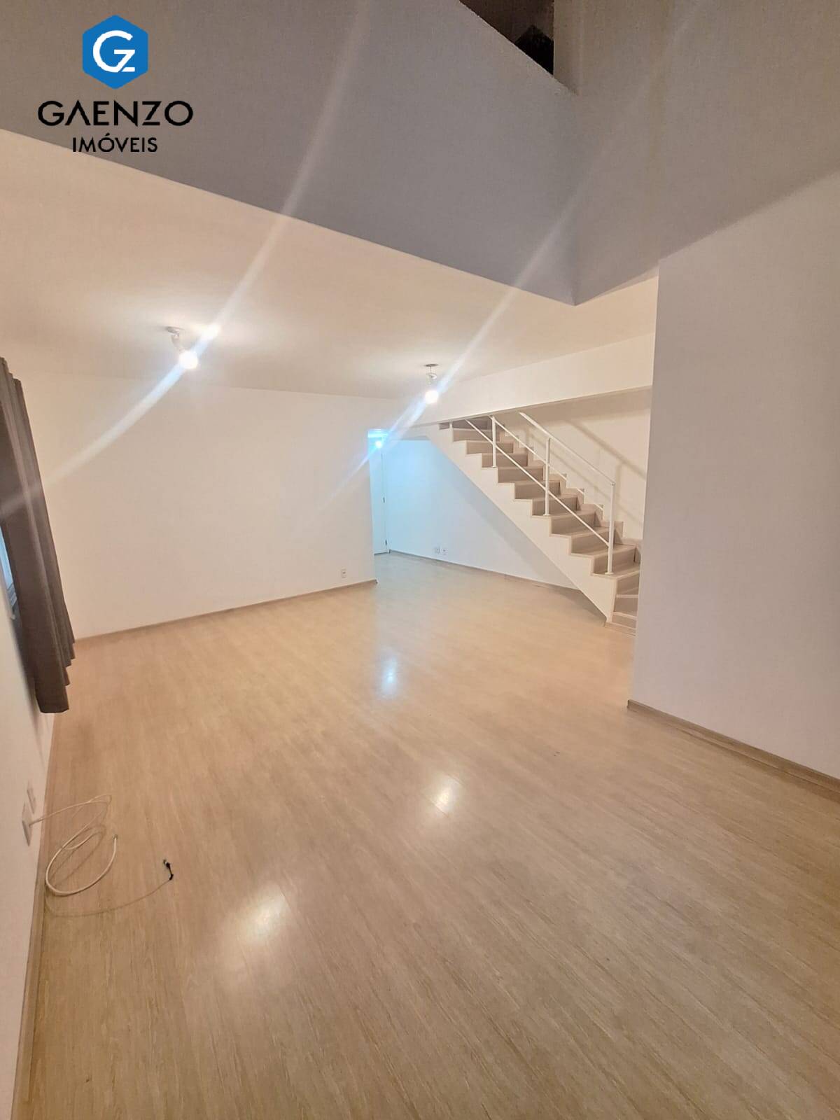 Apartamento para alugar com 2 quartos, 84m² - Foto 1