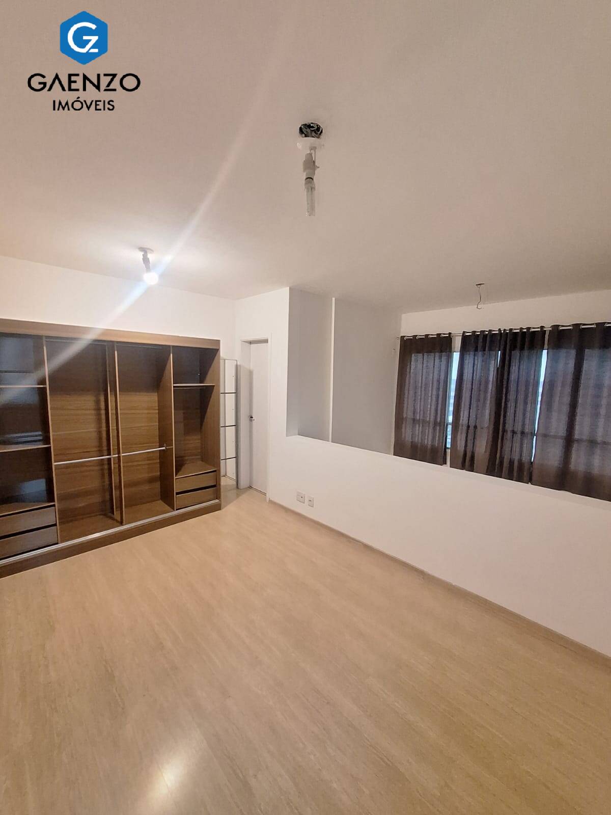 Apartamento para alugar com 2 quartos, 84m² - Foto 4