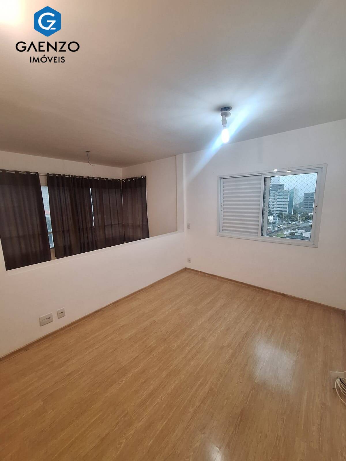 Apartamento para alugar com 2 quartos, 84m² - Foto 3