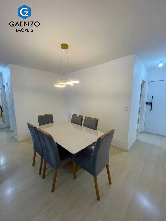 Apartamento à venda com 2 quartos, 62m² - Foto 16