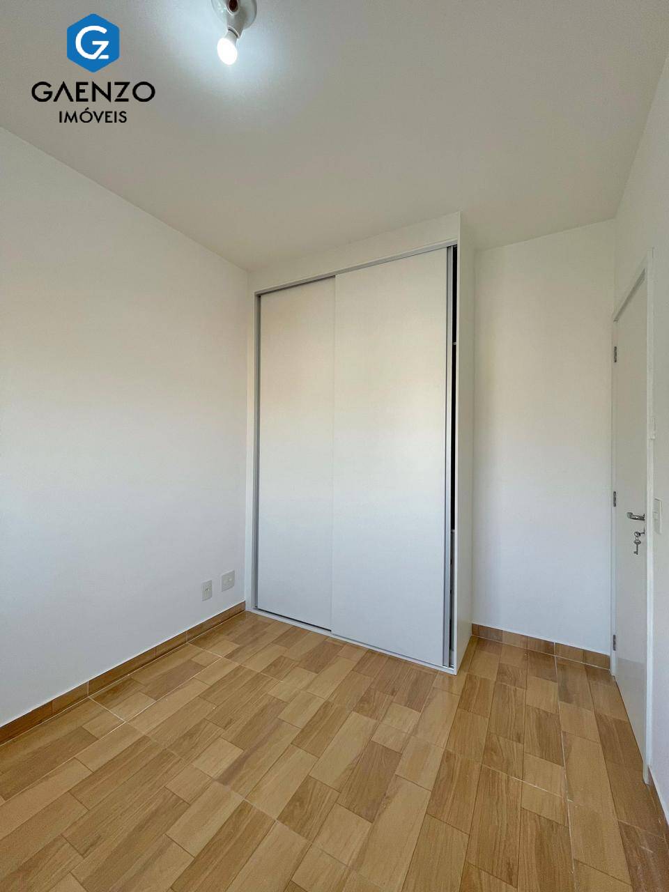 Apartamento à venda com 2 quartos, 50m² - Foto 11