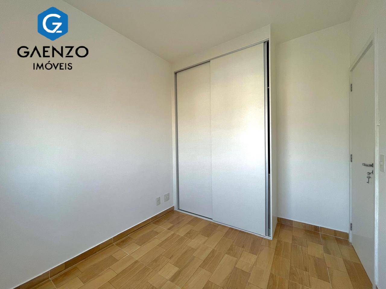 Apartamento à venda com 2 quartos, 50m² - Foto 18