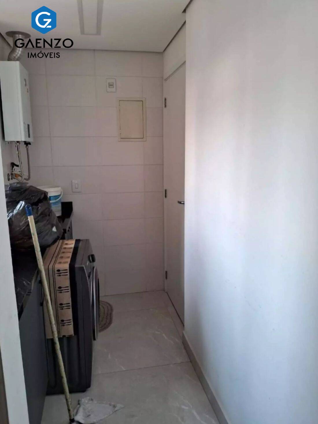 Apartamento à venda com 3 quartos, 75m² - Foto 9