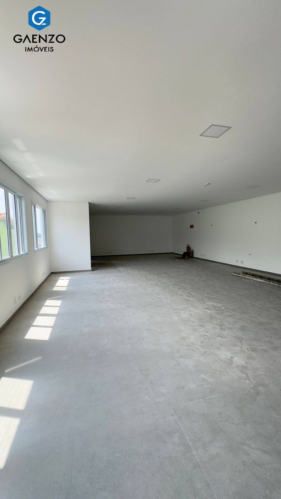 Prédio Inteiro para alugar, 500m² - Foto 9