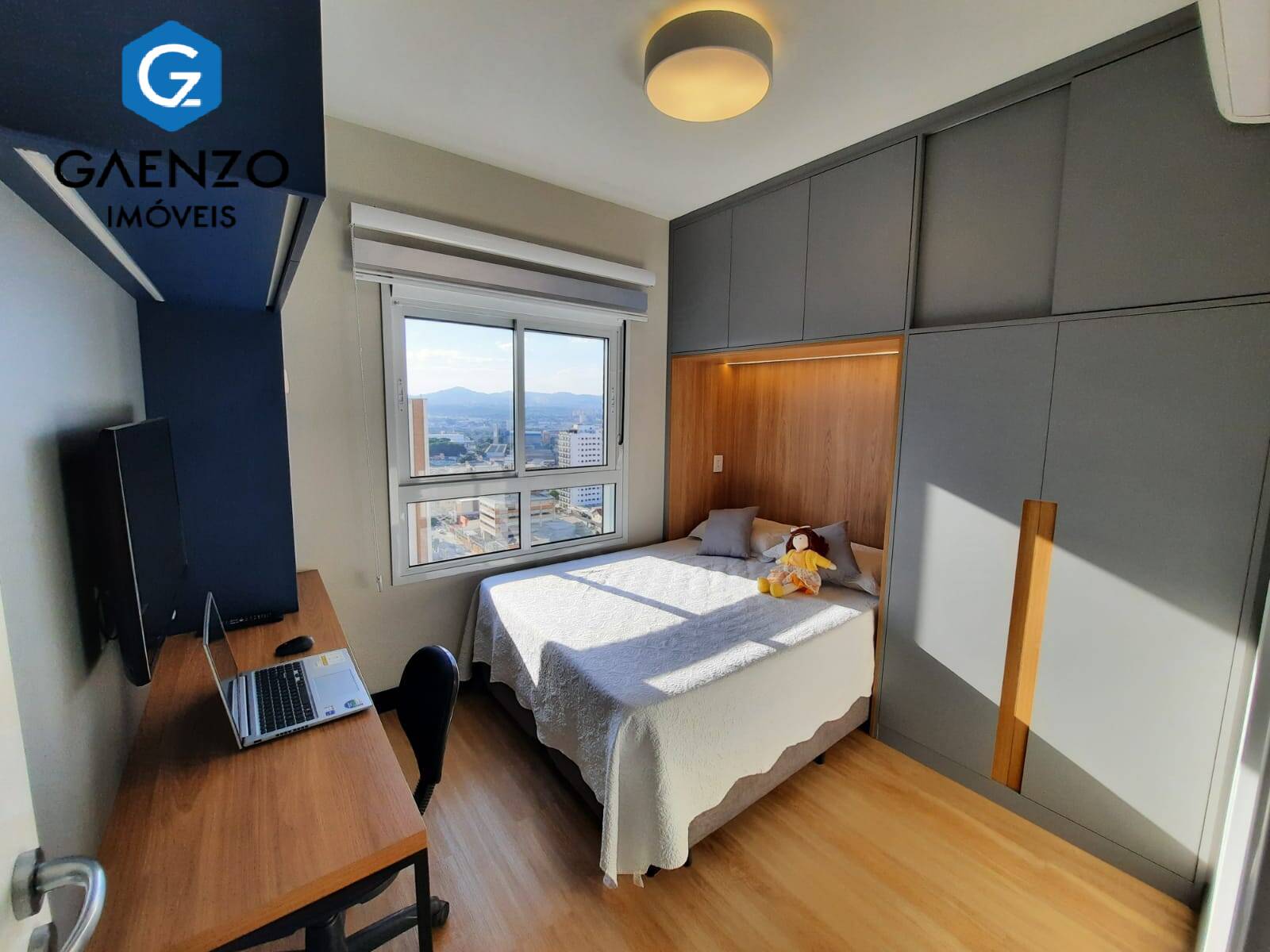 Apartamento à venda com 2 quartos, 75m² - Foto 12