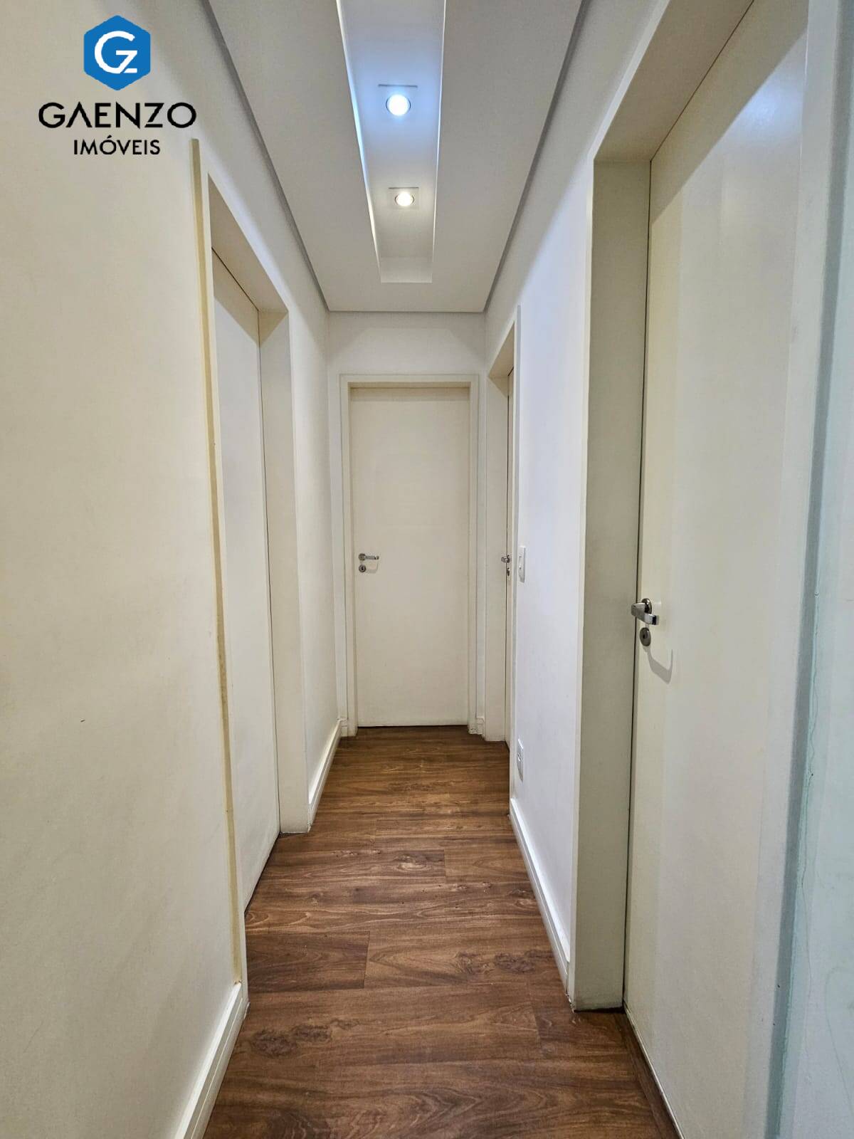 Apartamento à venda com 3 quartos, 94m² - Foto 15