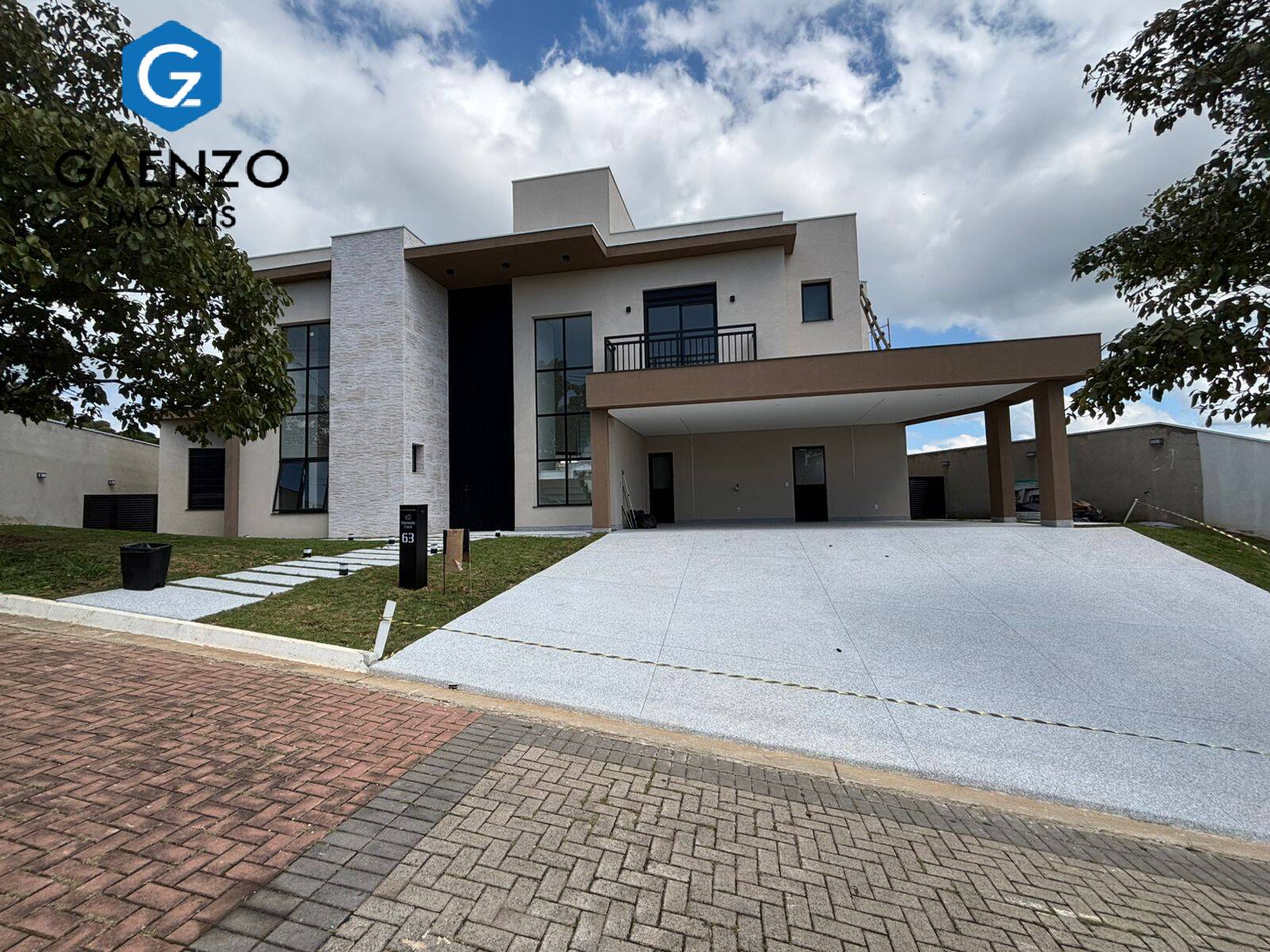 Casa de Condomínio à venda com 4 quartos, 530m² - Foto 1