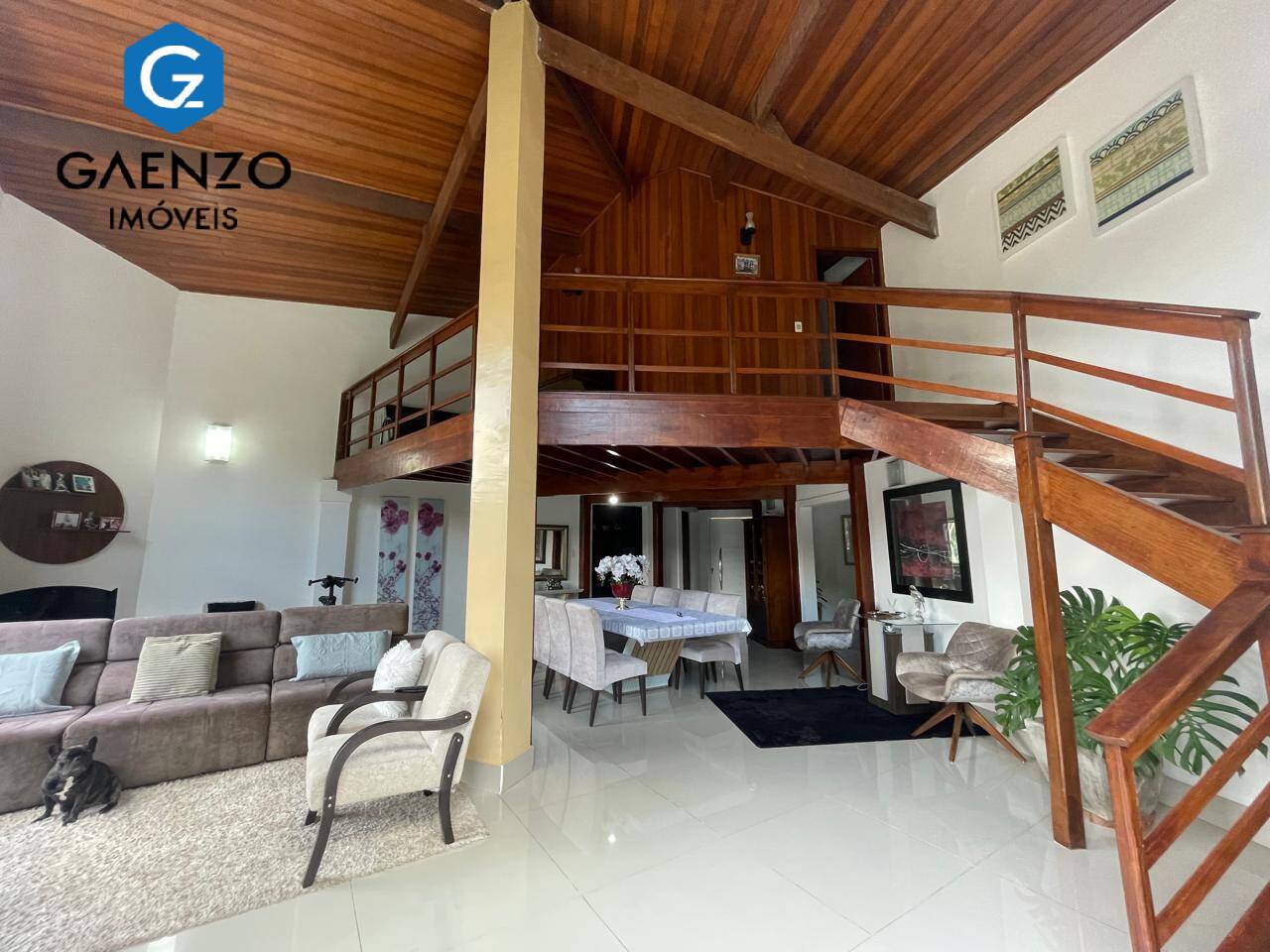 Casa à venda com 3 quartos, 3700m² - Foto 23