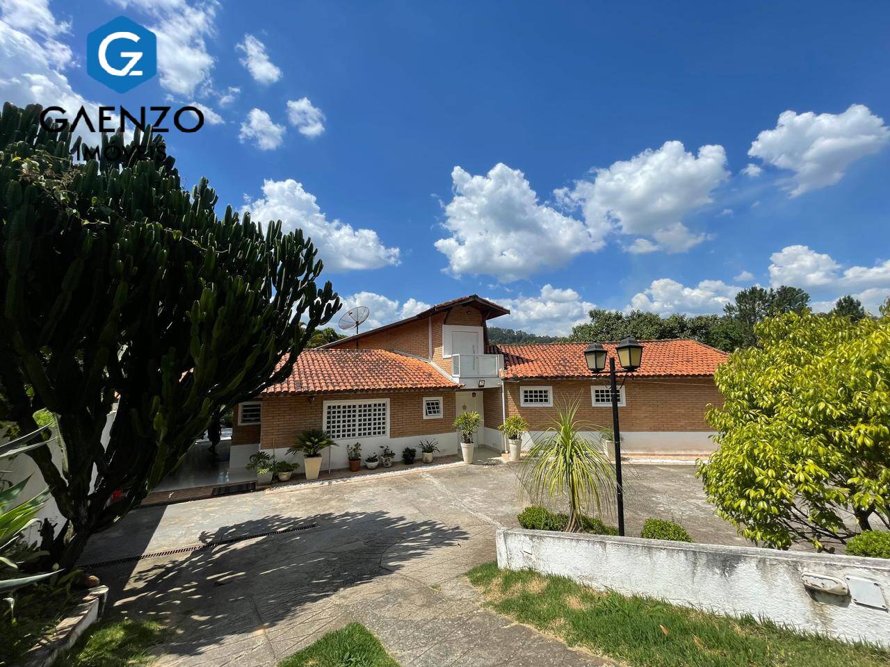 Casa à venda com 3 quartos, 3700m² - Foto 3