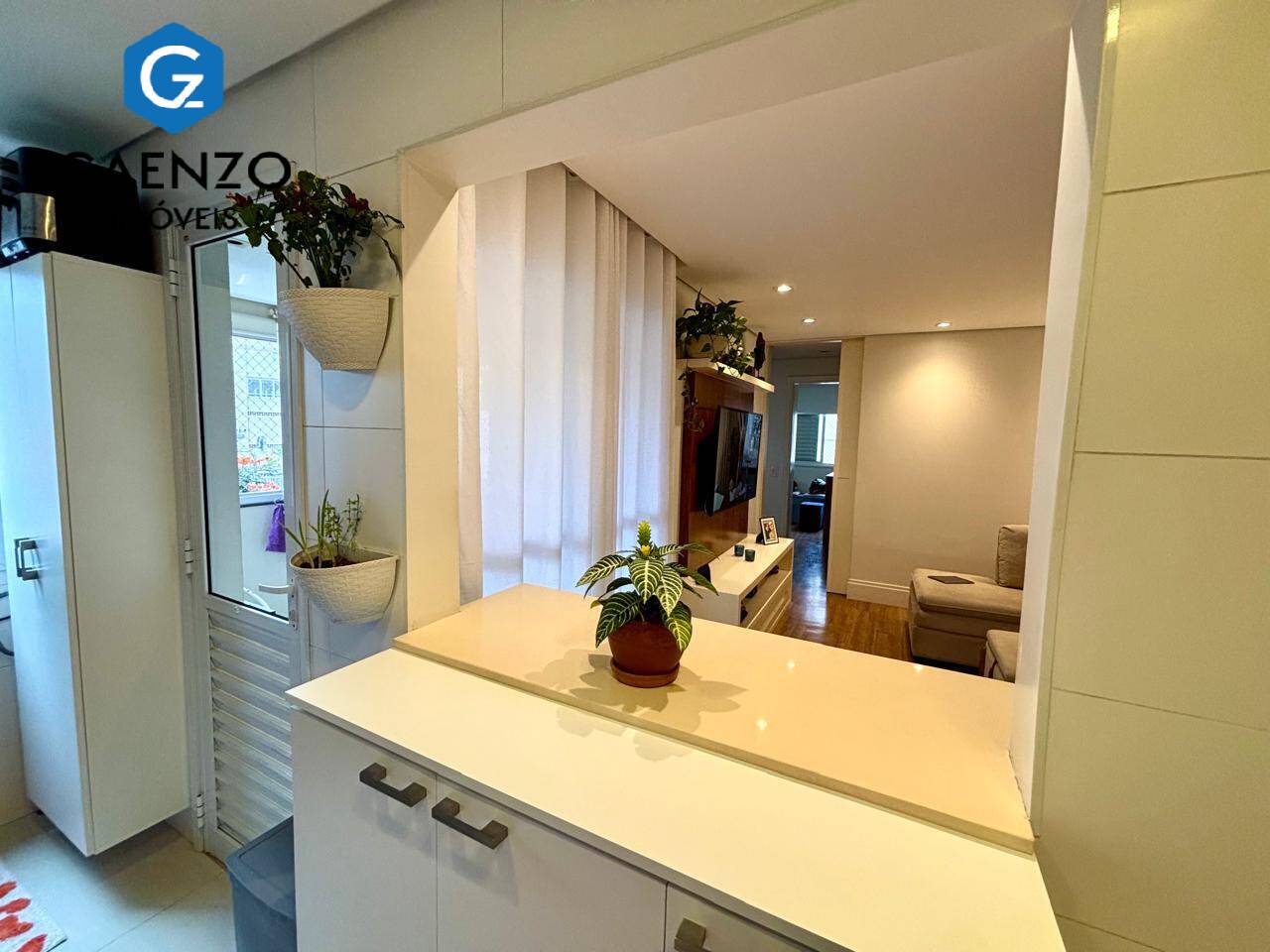 Apartamento à venda com 2 quartos, 60m² - Foto 19