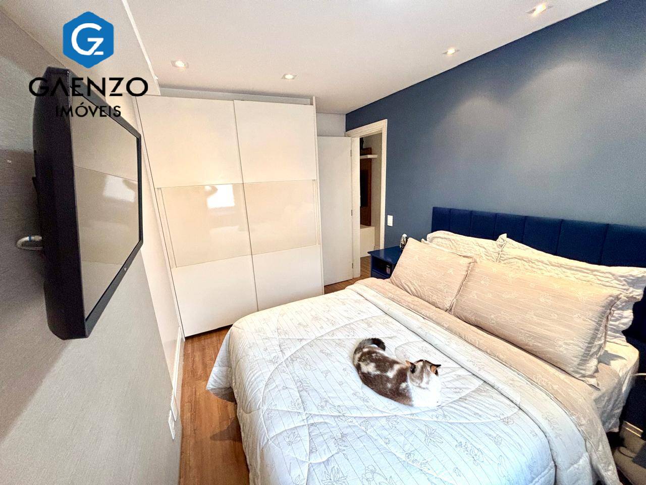 Apartamento à venda com 2 quartos, 60m² - Foto 22