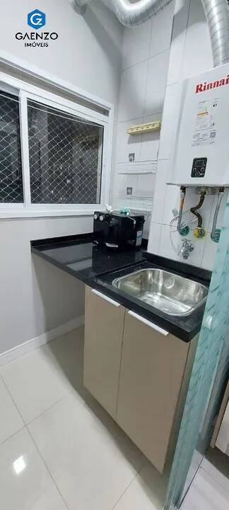 Apartamento à venda com 2 quartos, 60m² - Foto 18