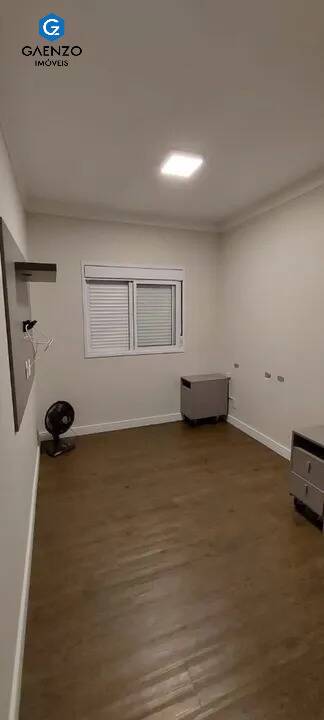 Apartamento à venda com 2 quartos, 60m² - Foto 19