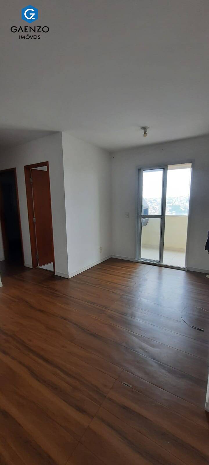 Apartamento à venda e aluguel com 2 quartos, 50m² - Foto 1